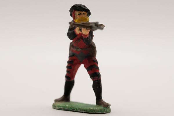 Landsknecht crossbowman standing